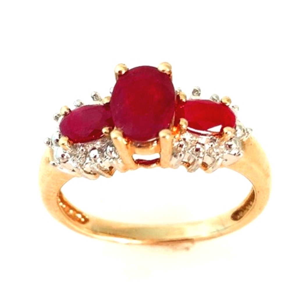 14K Ruby Diamond Elegant Engagement Ring